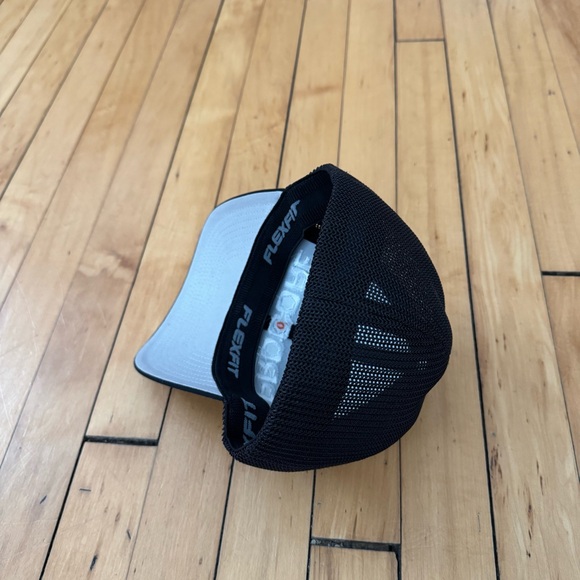 Procore hat - Picture 3 of 3